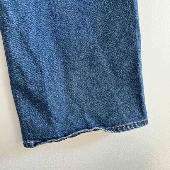 J Brand x Elsa Hosk Monday Jean in Workday Blue
Wide Leg Jeans Size 29 - Picture 10 of 15